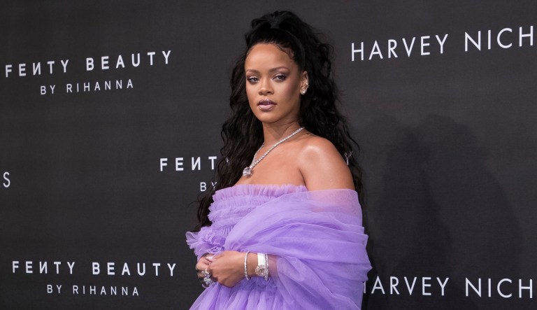 Rihanna suggested Thursday that President Trump isn't paying attention to Puerto Rico in the wake of Hurricane Maria. (Foto Vianney Le Caer/Invision/AP, archivo)