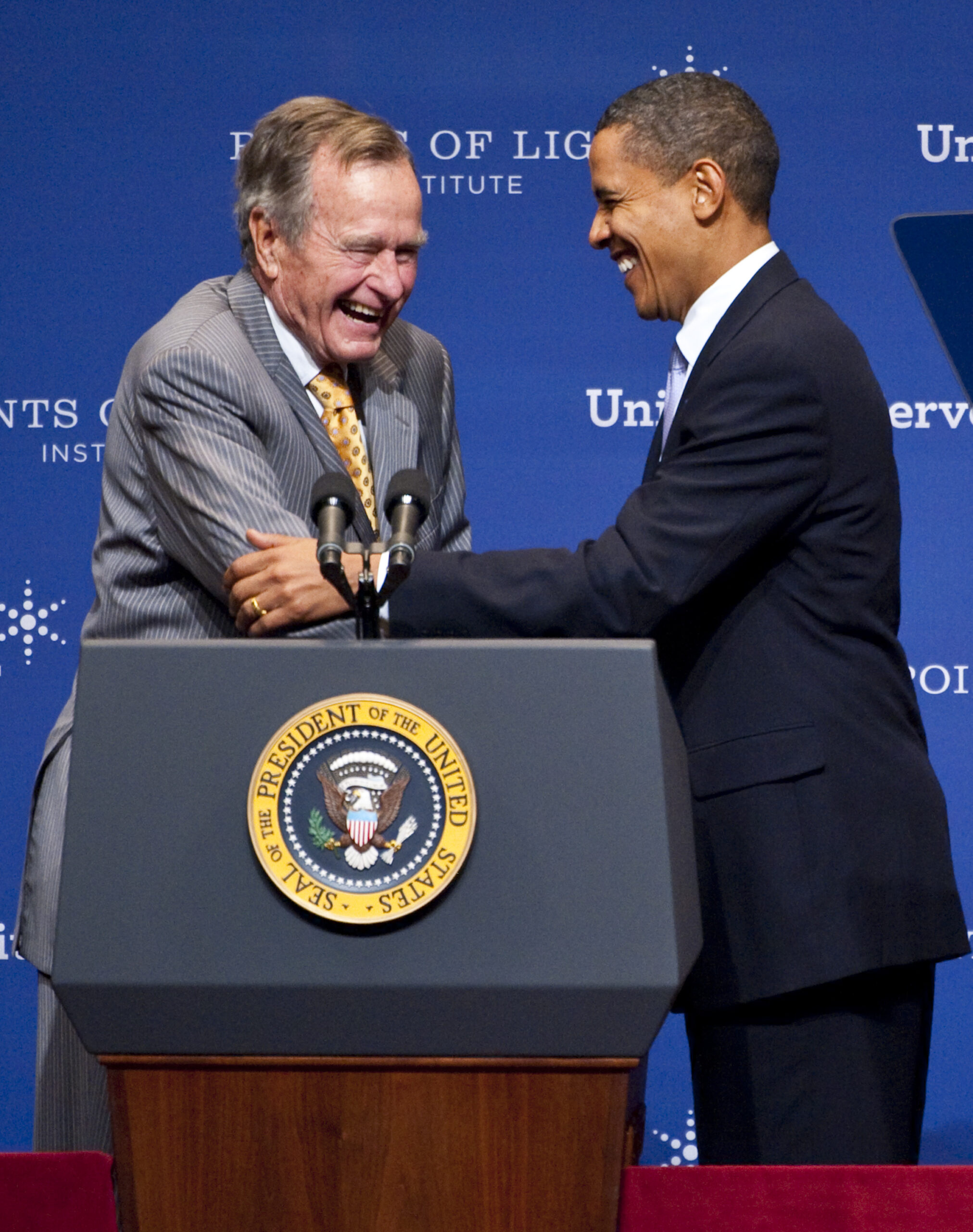 Obama to host George H.W. Bush at White House