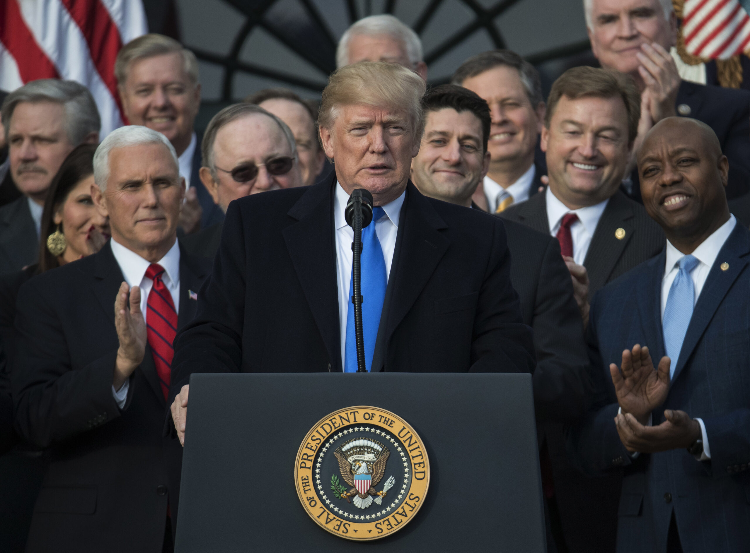 Over 100 companies giving ‘Trump Bonuses’ after tax victory, ‘tsunami building’