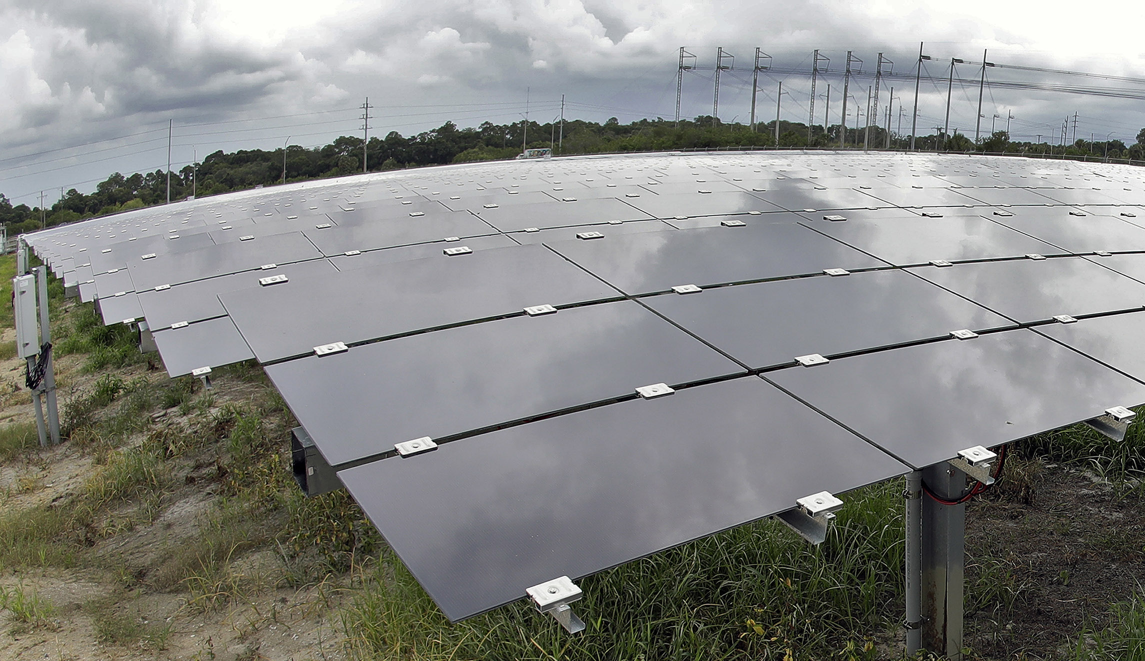 Democrats fail to add green energy funding to spending bill