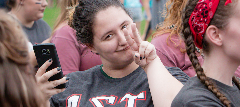 Poll: College ‘Greeks’ use loans for drugs, alcohol, dues