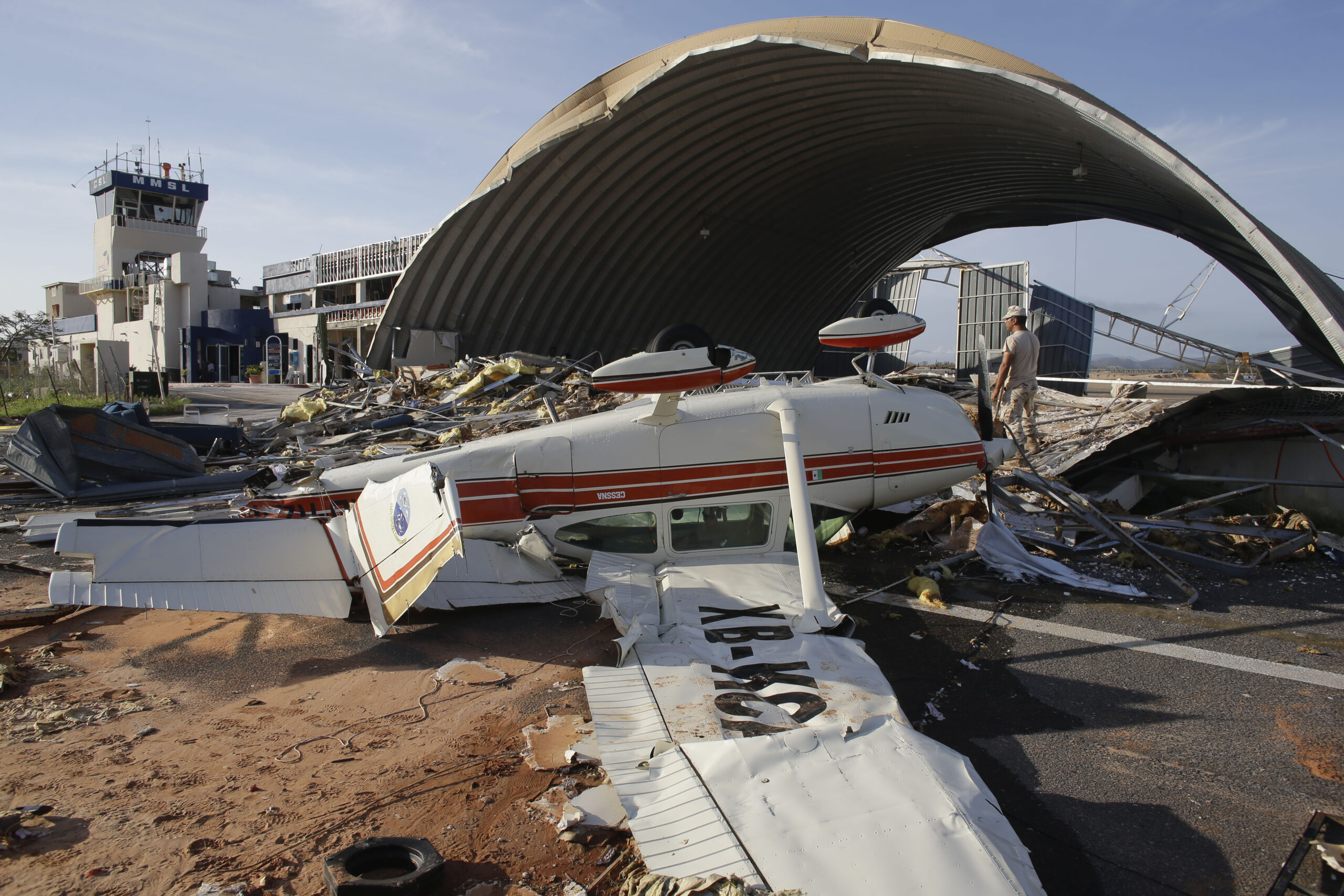 AP PHOTOS: Hurricane Odile’s devastation in Mexico