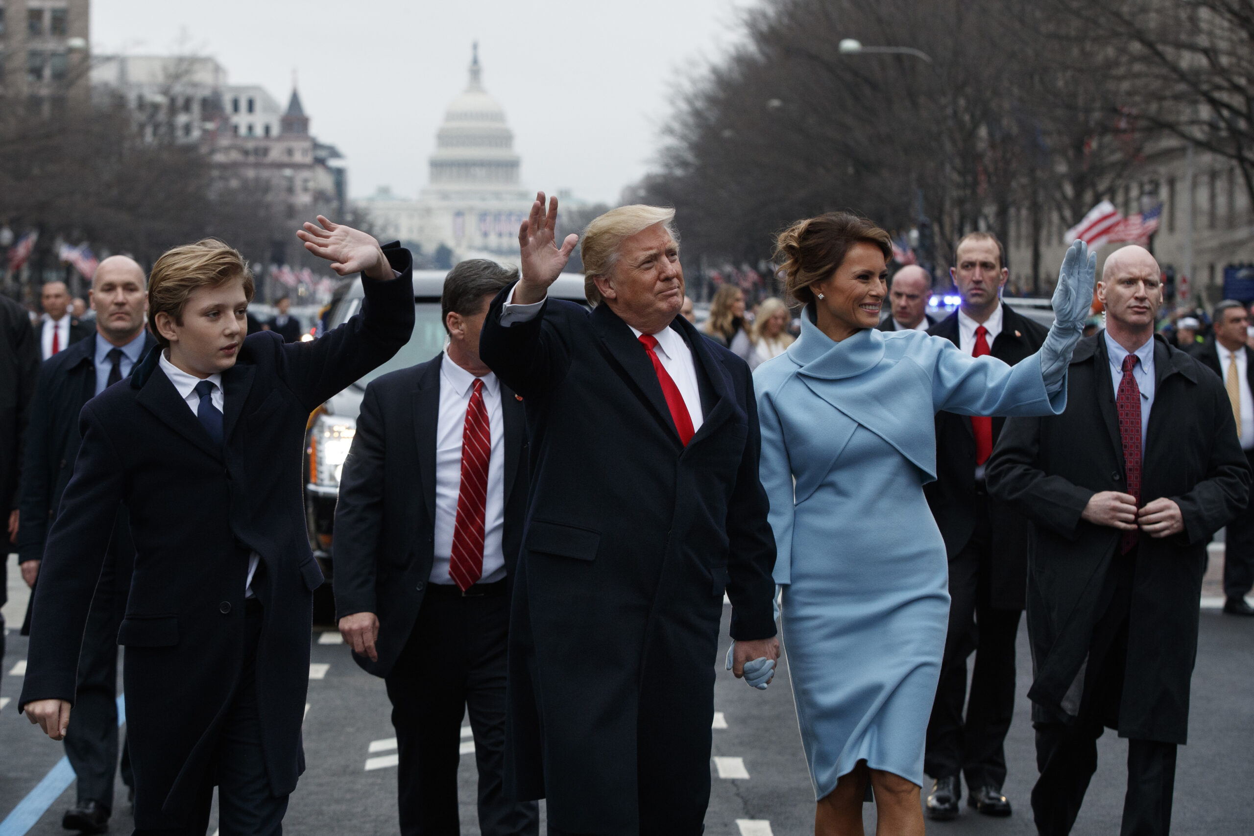 Park Service banned from Twitter over Trump crowd size comments