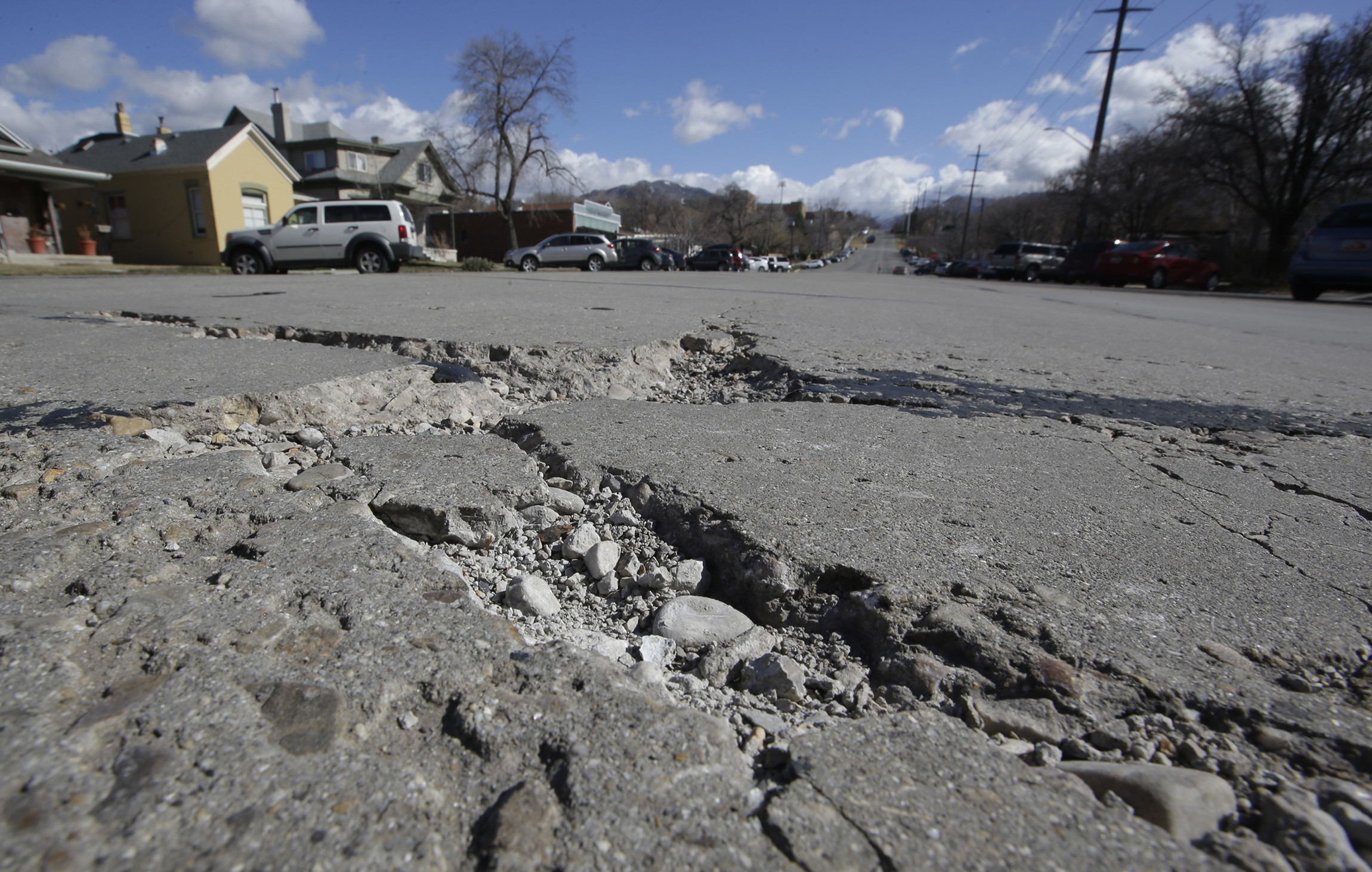 Infrastructure spending can be fiscal time-bomb for cities
