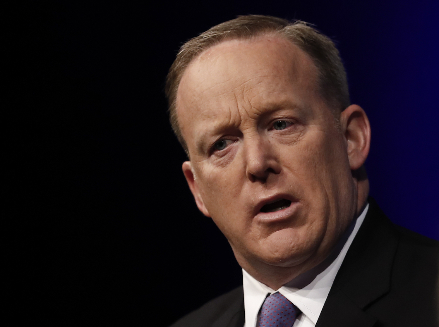 Alan Dershowitz: Democrats, not Sean Spicer, are the ones exploiting the Holocaust for political gain