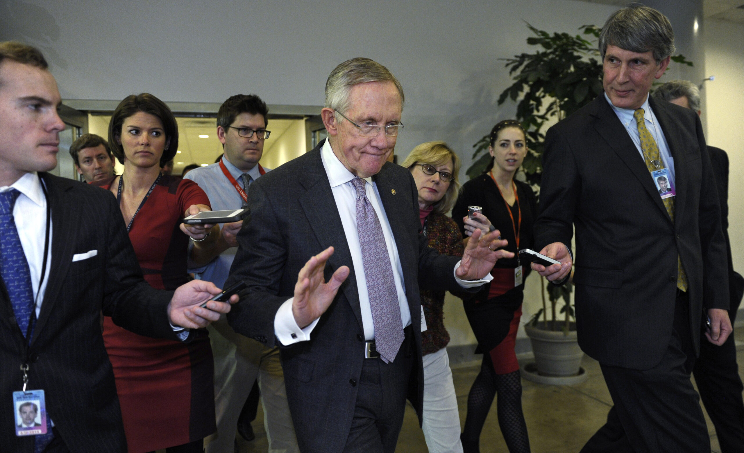 Senate holds talkathon over Obama nominees