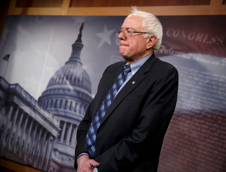 Reid vows quick Senate vote on VA health bill