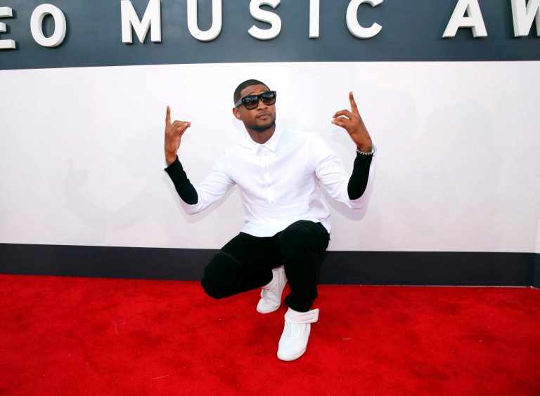 On Sept. 13, Bill Clinton will join the recording artist Usher at his Atlanta-area home to raise money for Michelle Nunn. (AP Photo)