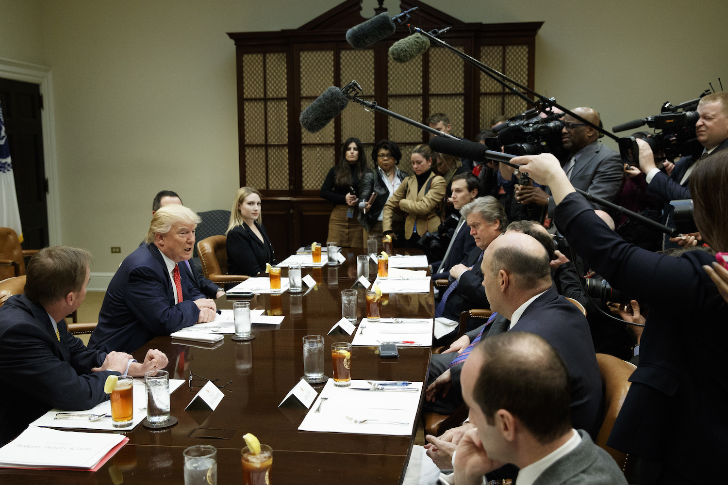 White House doesn’t want reporters talking up energy cuts