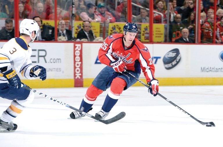 Greg Fiume/Getty Images
The Capitals' Jason Chimera ended a career-worst 27-game scoreless streak with a goal against the Sabres on Sunday night.