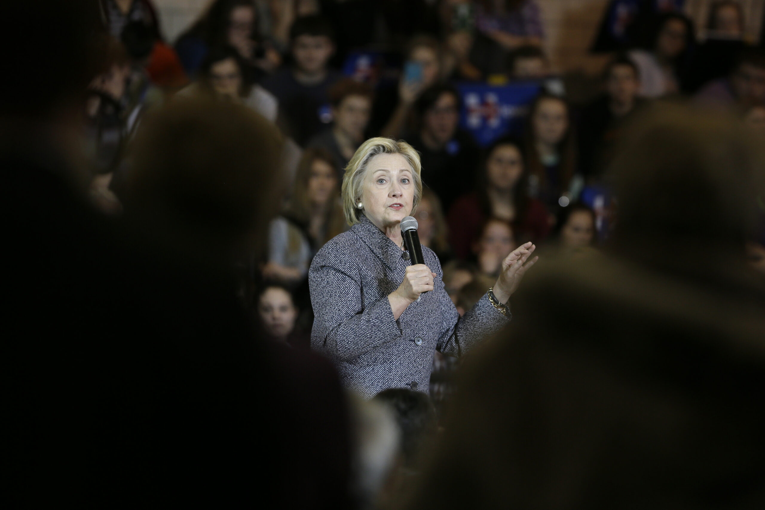 New classified email may contradict Clinton’s claim
