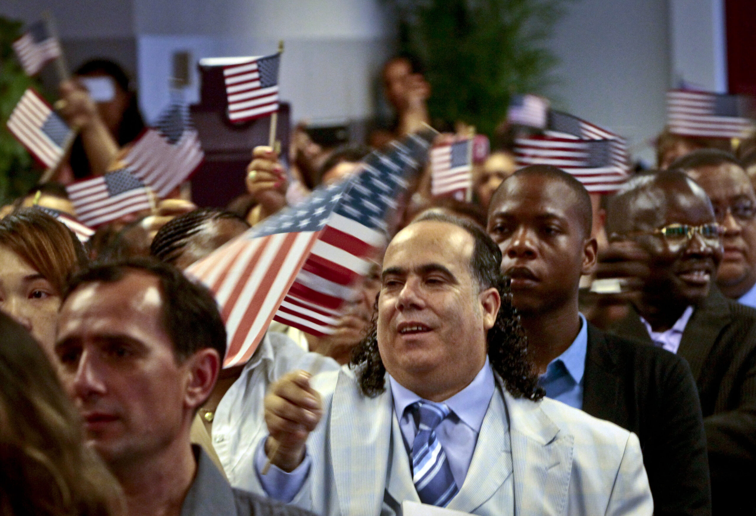 Immigration reform shouldn’t mandate union wages