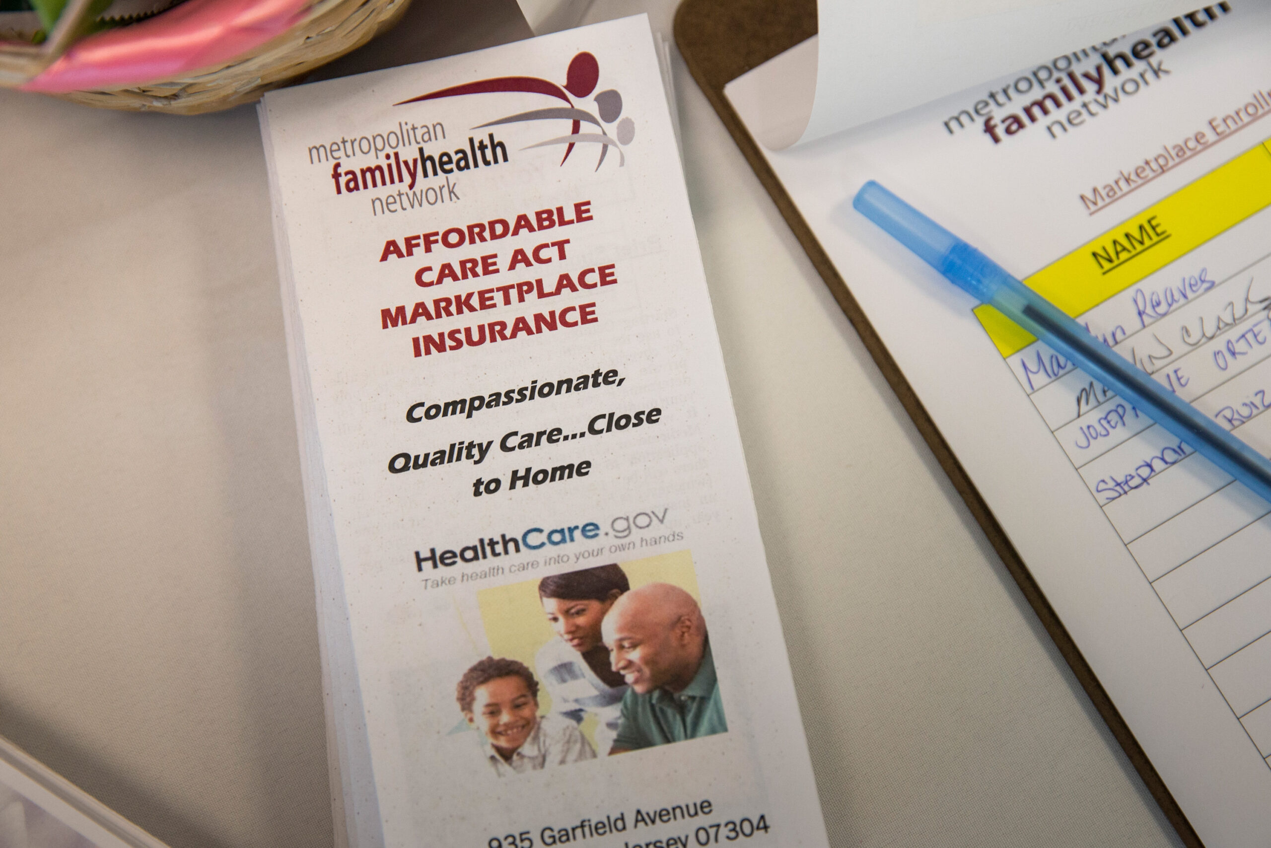 White House can’t say when Obamacare website will work properly