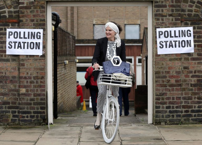 At just before the 2 a.m. mark, London time, the 