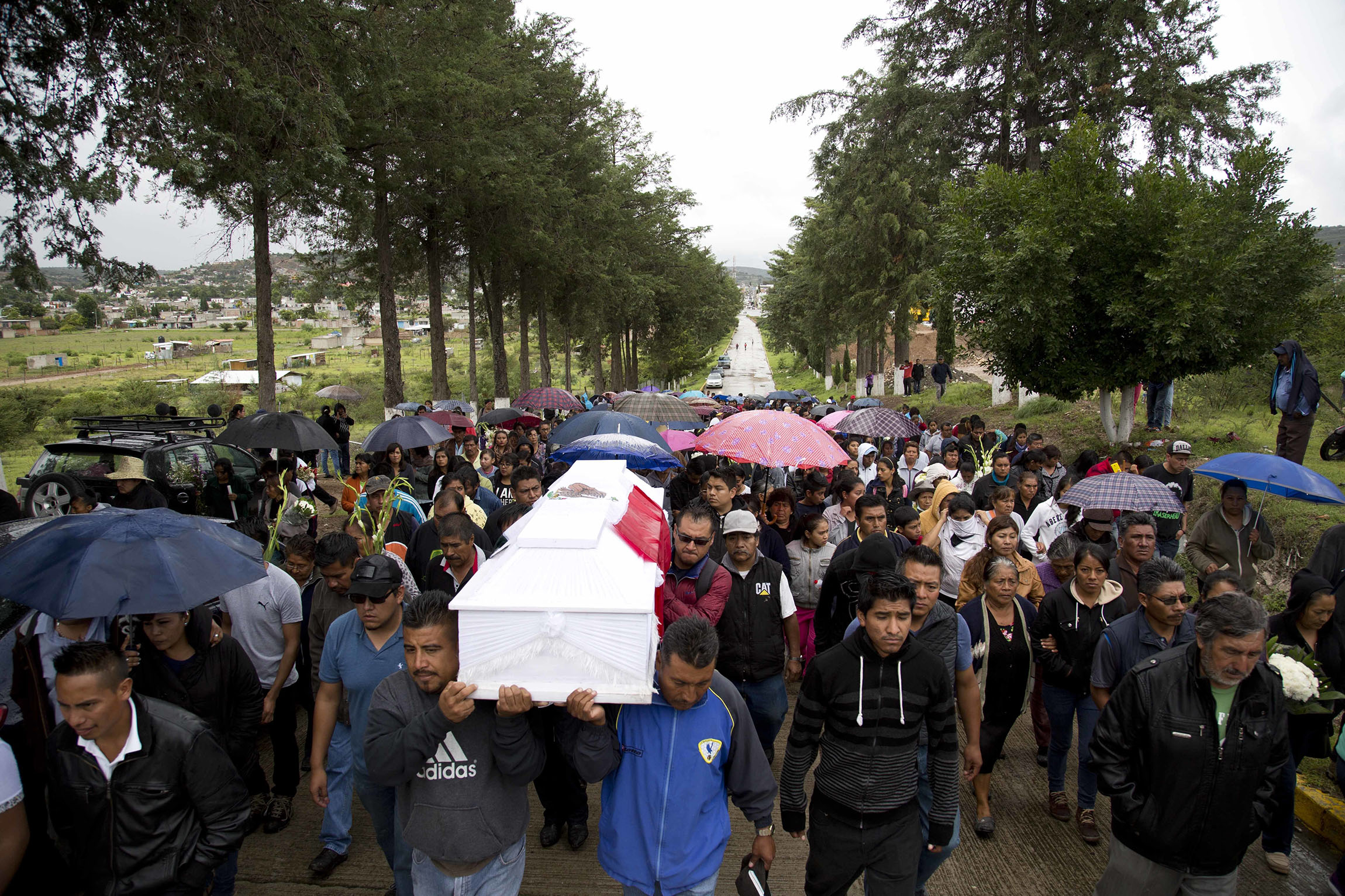 Teachers’ union protest ends with six dead, but not in the U.S.