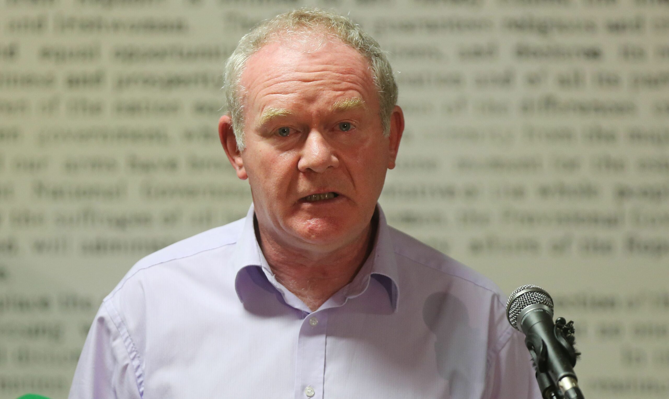 Belfast bomb alert snarls roads on IRA anniversary
