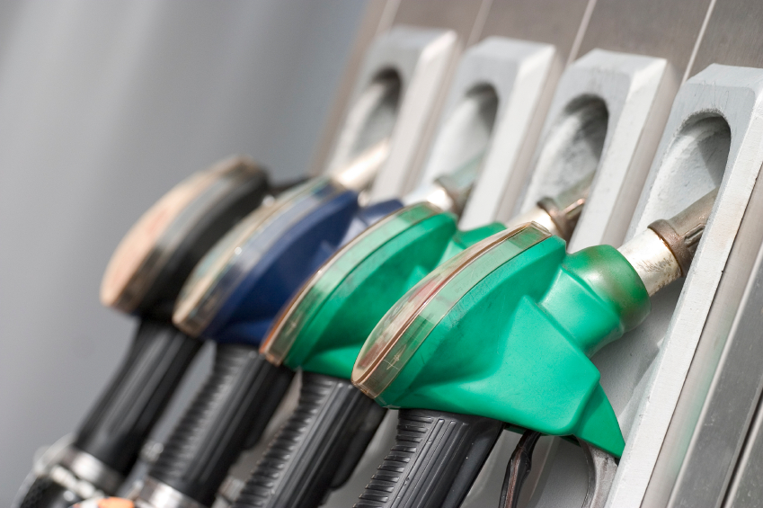 Gas prices to average $2.60 in 2015, says Energy Dept. stats agency