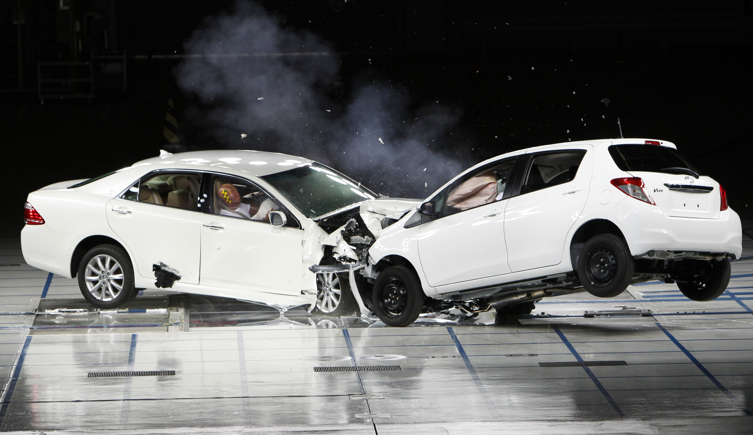 Car crashes contribute to climate change: Auto official