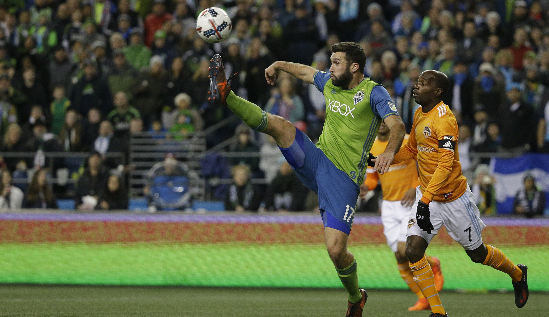 Goodbye, America: Why do you like soccer so much, when something as beautiful as baseball is at your fingertips?
