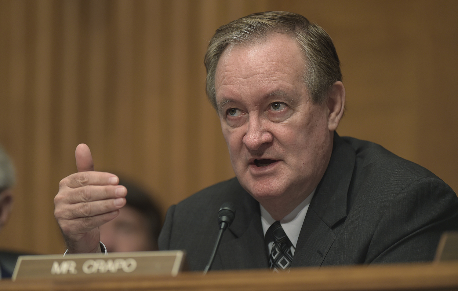 Flip-flop: Senator will vote for Trump after withdrawing support