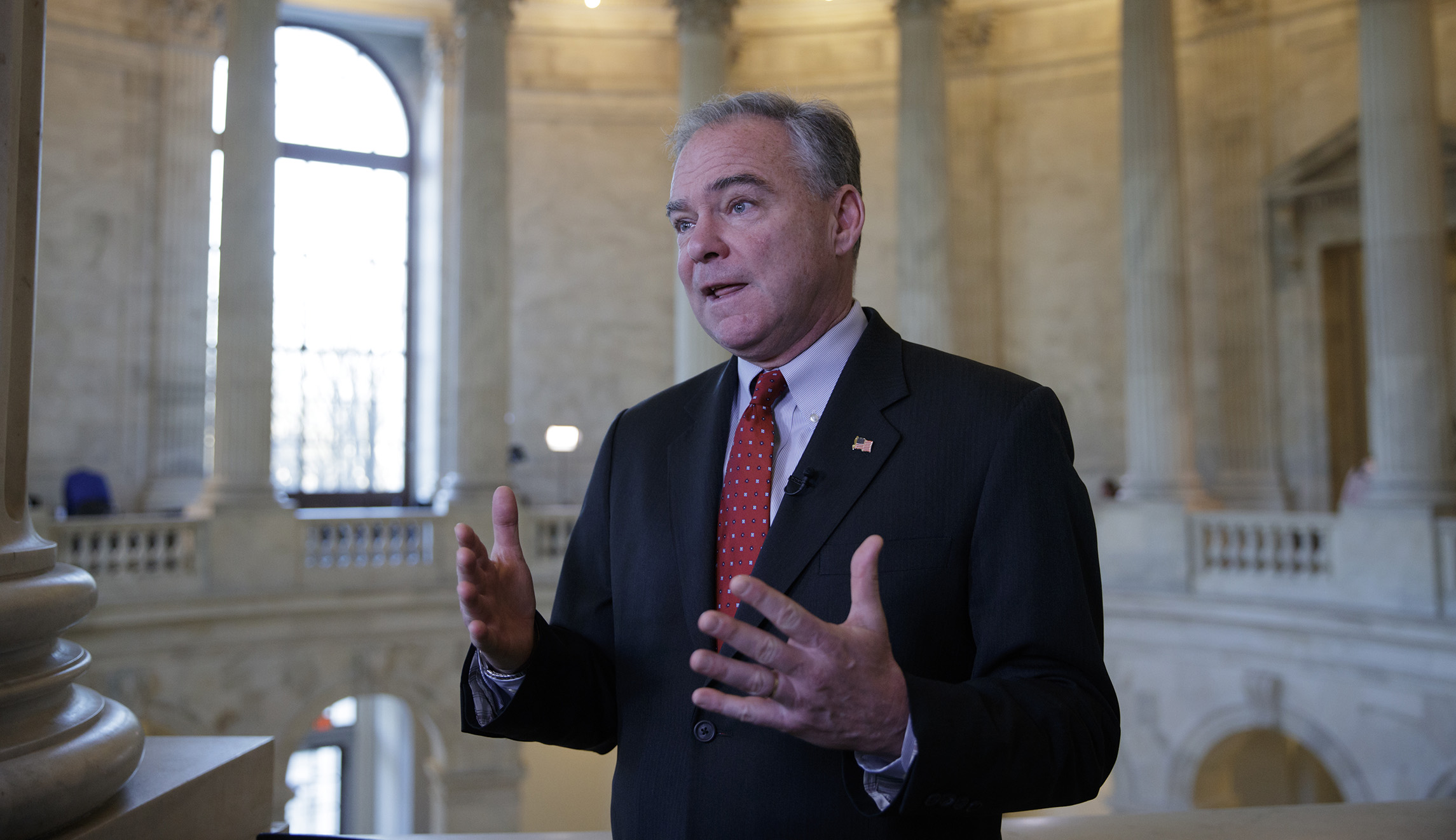 Tim Kaine accuses Comey of double standard with Clinton probe