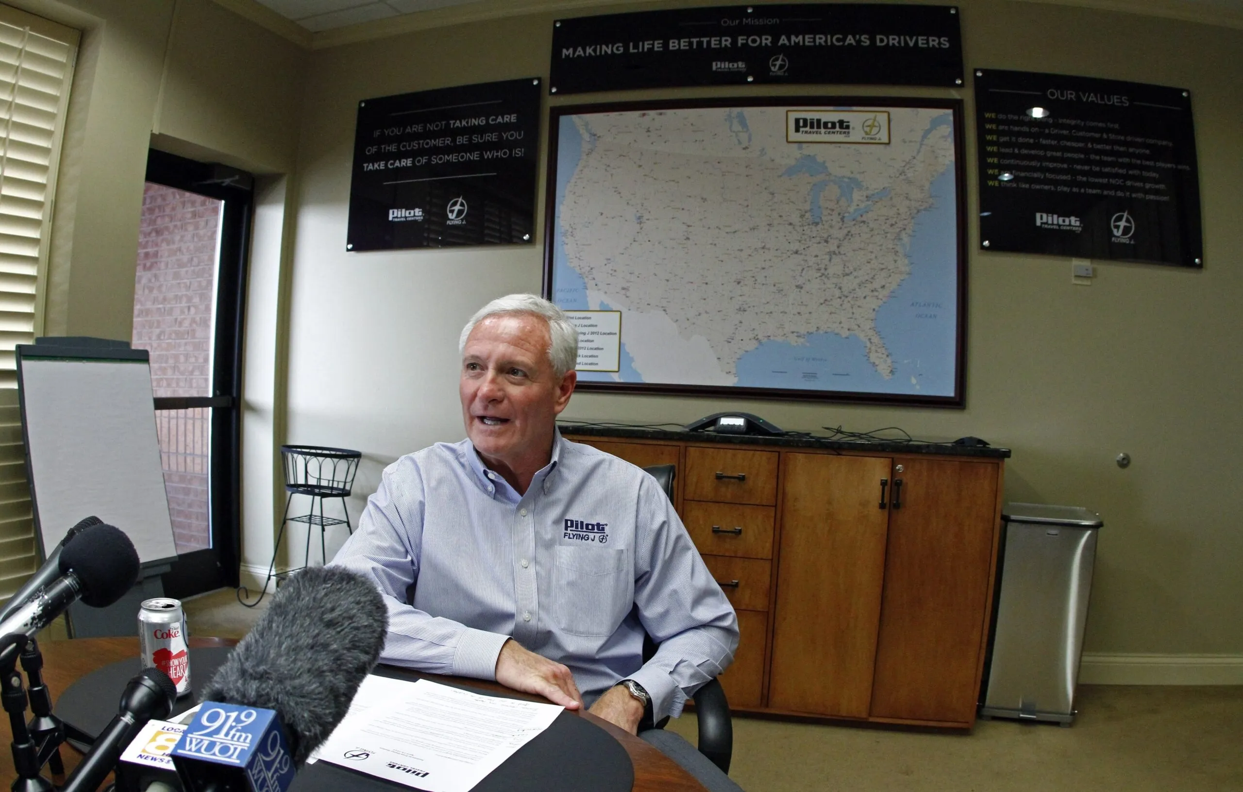 Informant: Haslam set aggressive Pilot sales tone