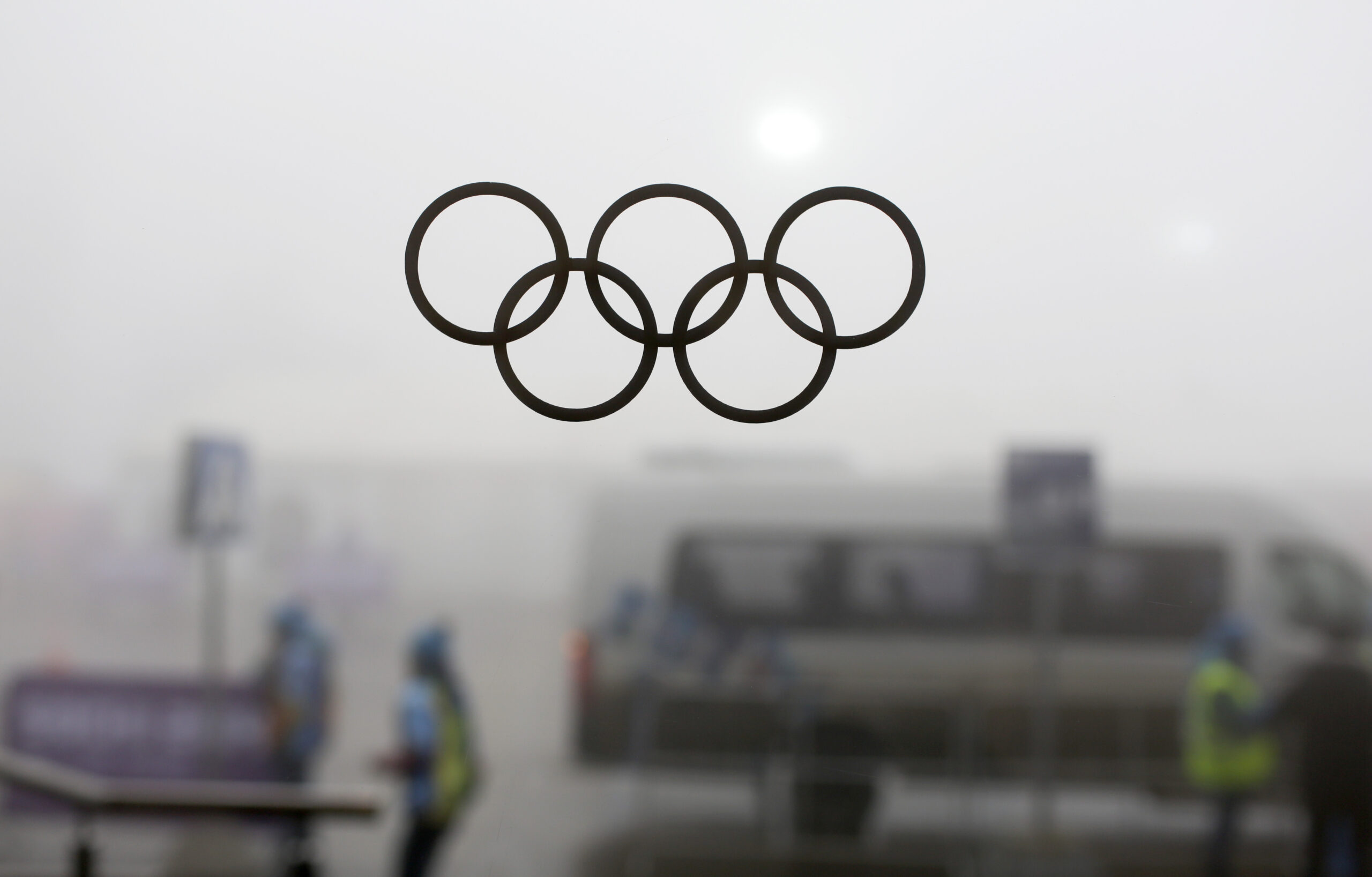 Thick fog causes delays at Sochi Olympics