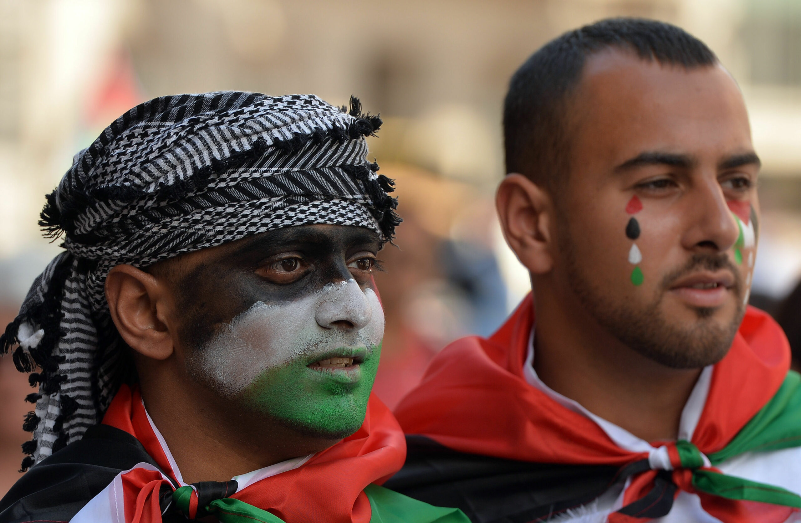 Tens of thousands rally for Gaza in London