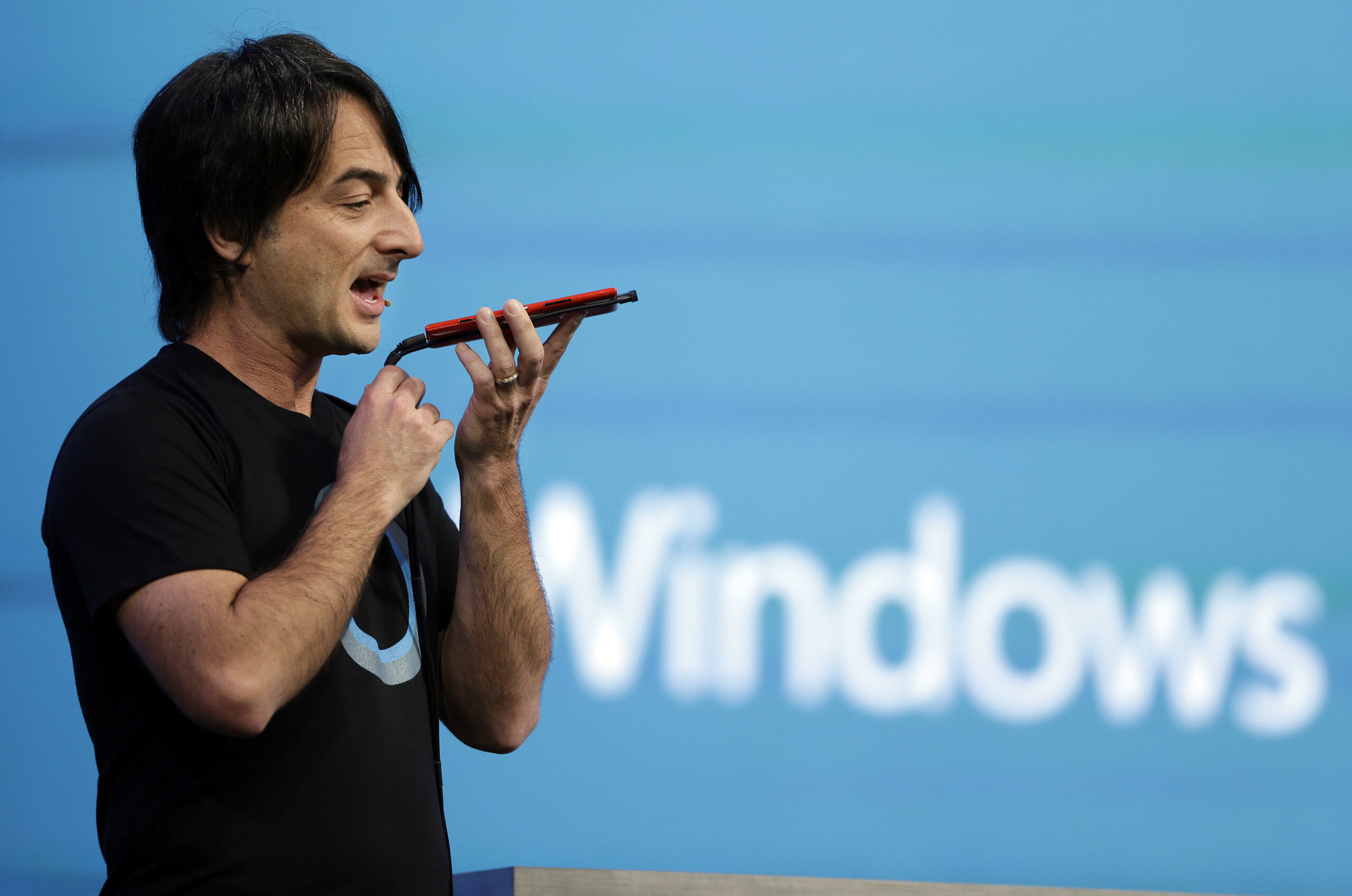 Microsoft spreads Cortana abroad in Windows Phone
