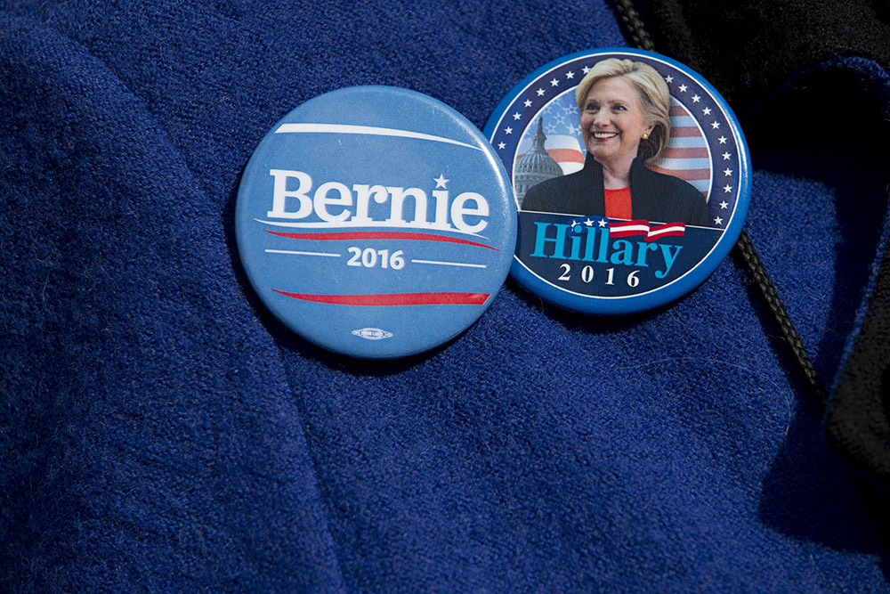 Despite winning streak, Sanders still behind Clinton