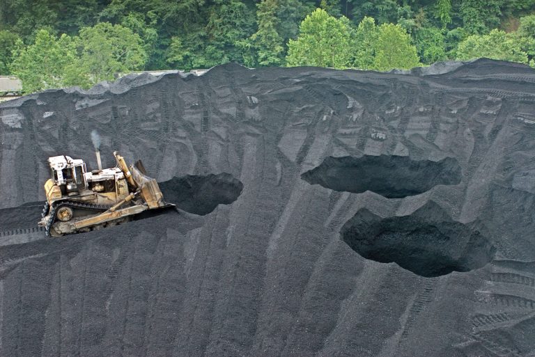 Energy industry groups, some of which have been fighting the Trump administration over its proposed cuts to clean energy programs, confirmed from government officials that the clean energy center and other joint initiatives with China on energy will remain intact. (Bloomberg Photo)