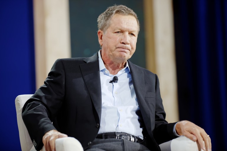 In Indiana, Kasich’s White Flag Comes In Camouflage