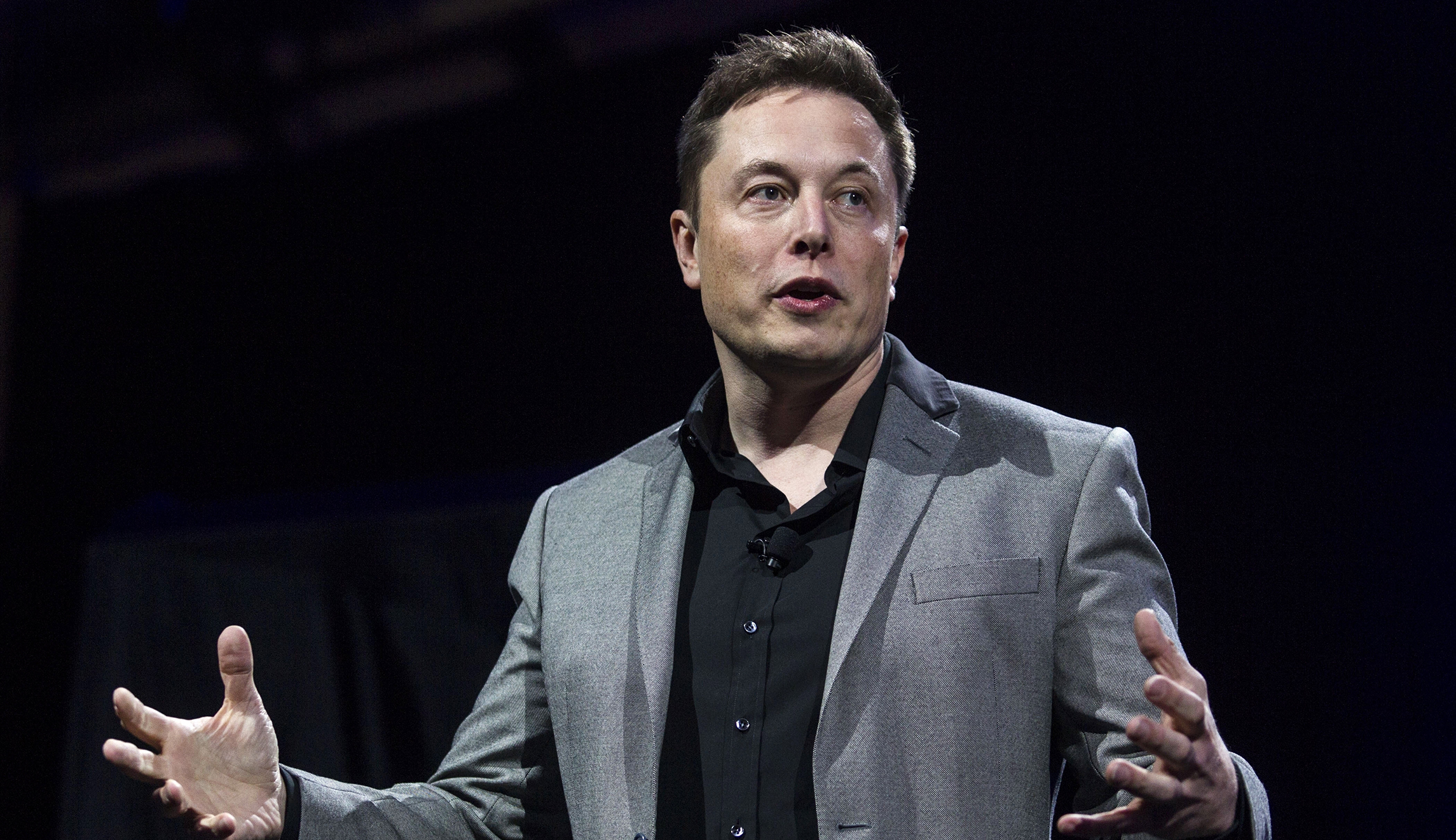Elon Musk threatens to leave Trump advisory panels over Paris deal