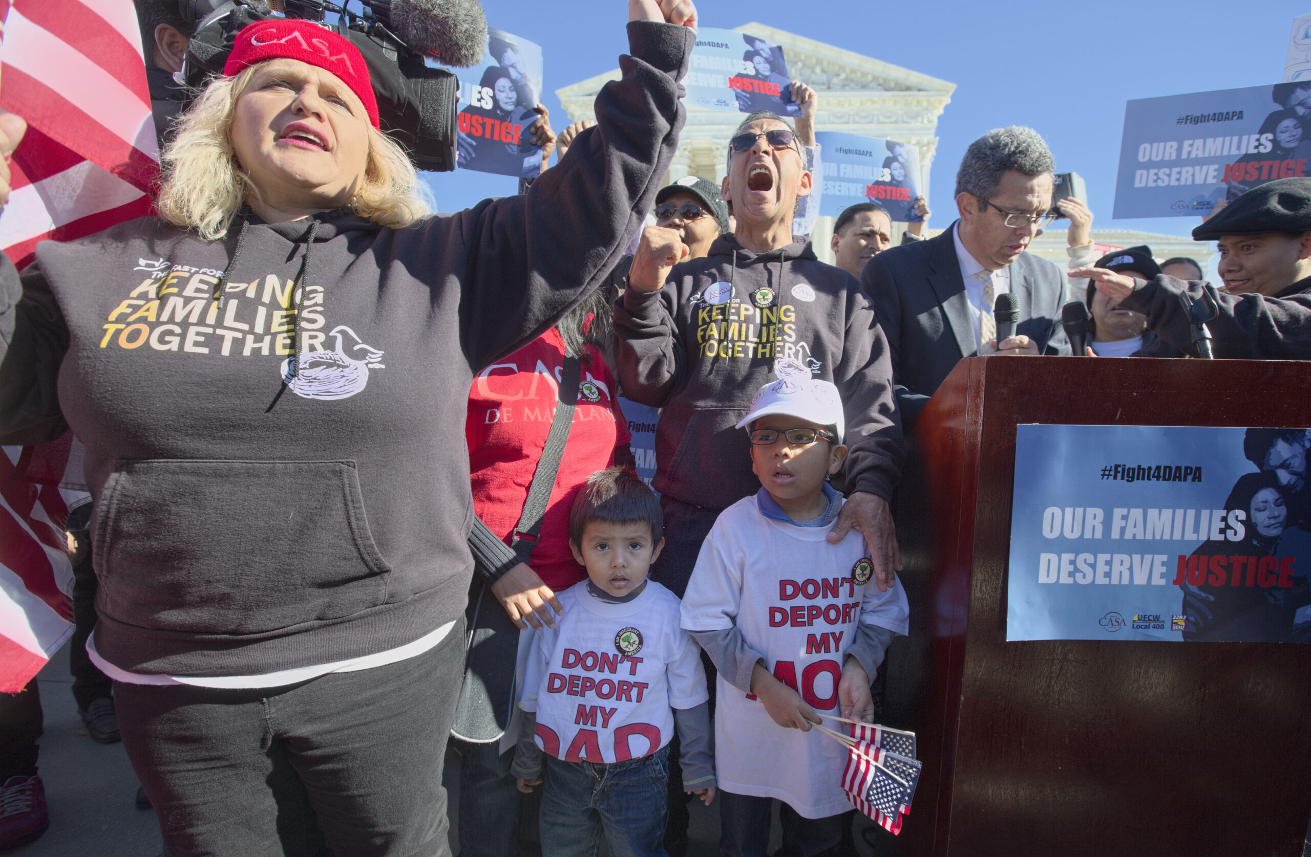 Dems: Let illegals work, or they’ll break even more laws