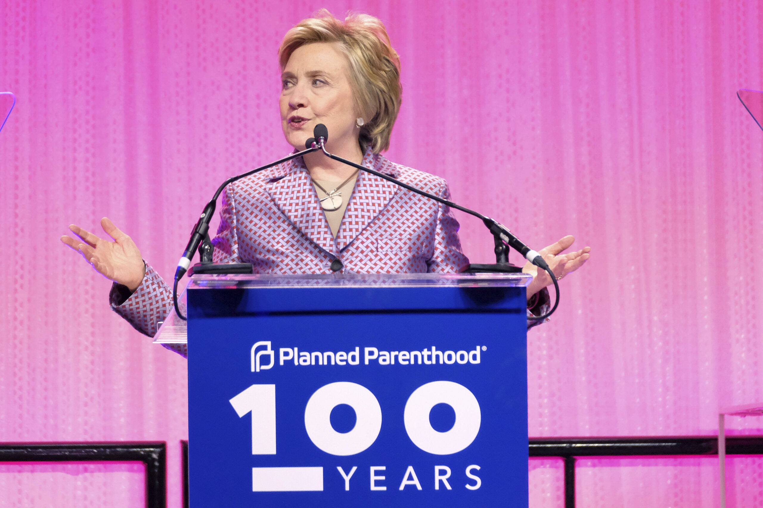 How the Postal Service tried to swing the election for Hillary Clinton