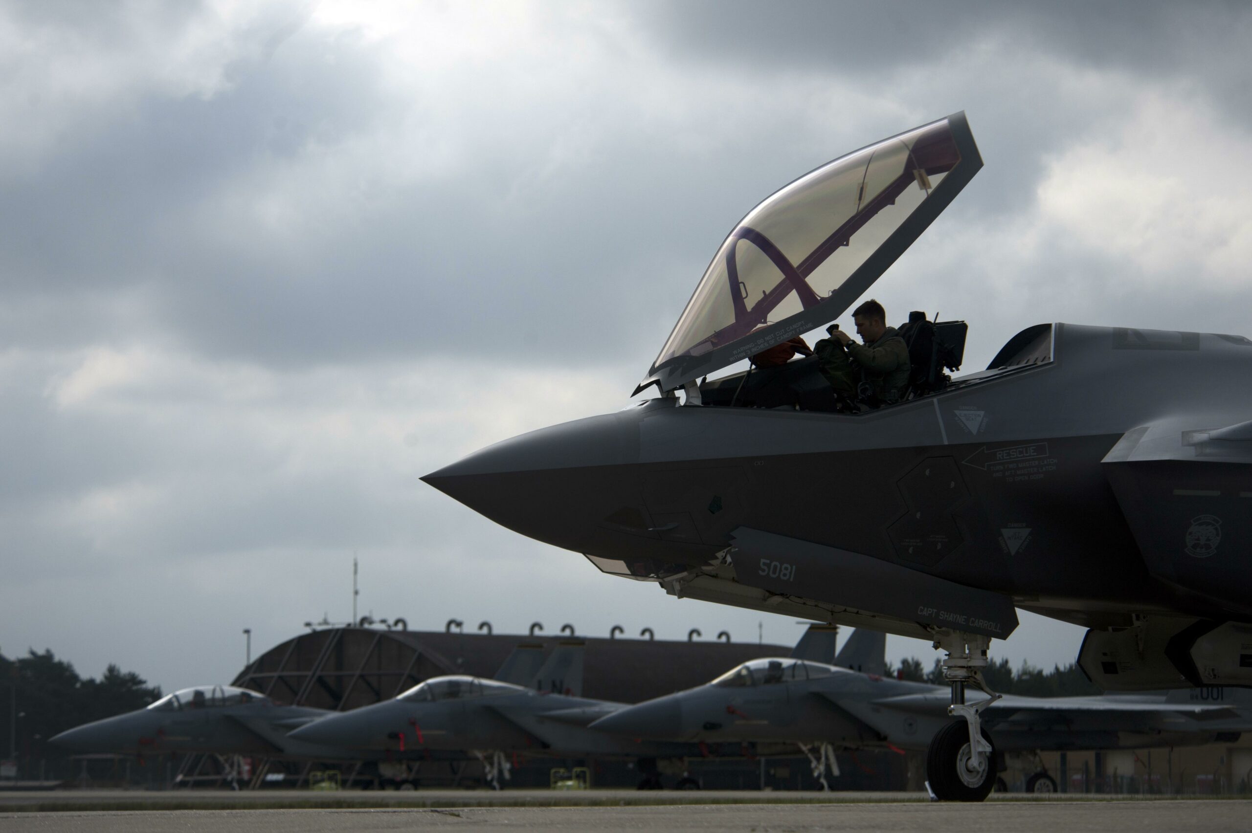 Pentagon earmarks detract from the common defense