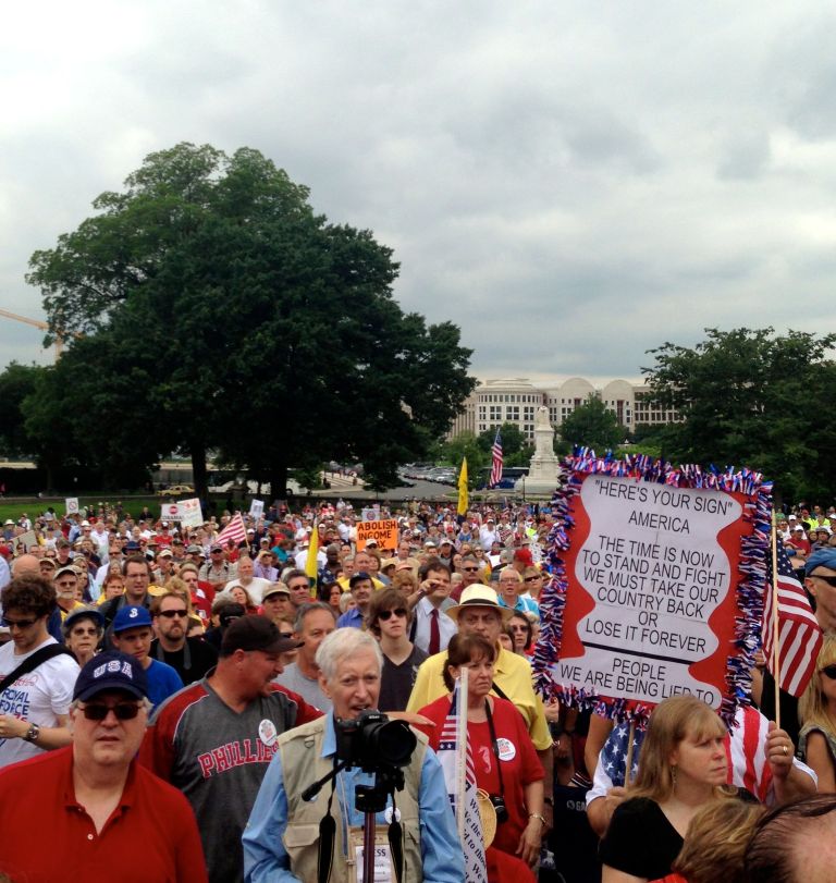 Tea Party rally draws modest crowd on Capitol Hill