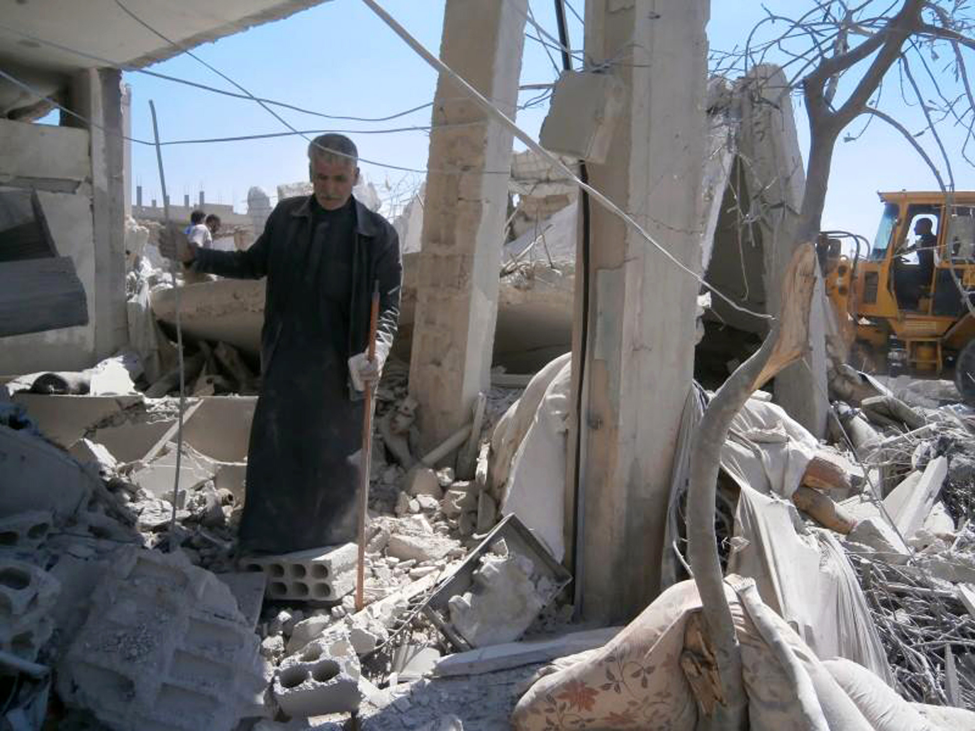 Syria opposition signals tough line on peace talks