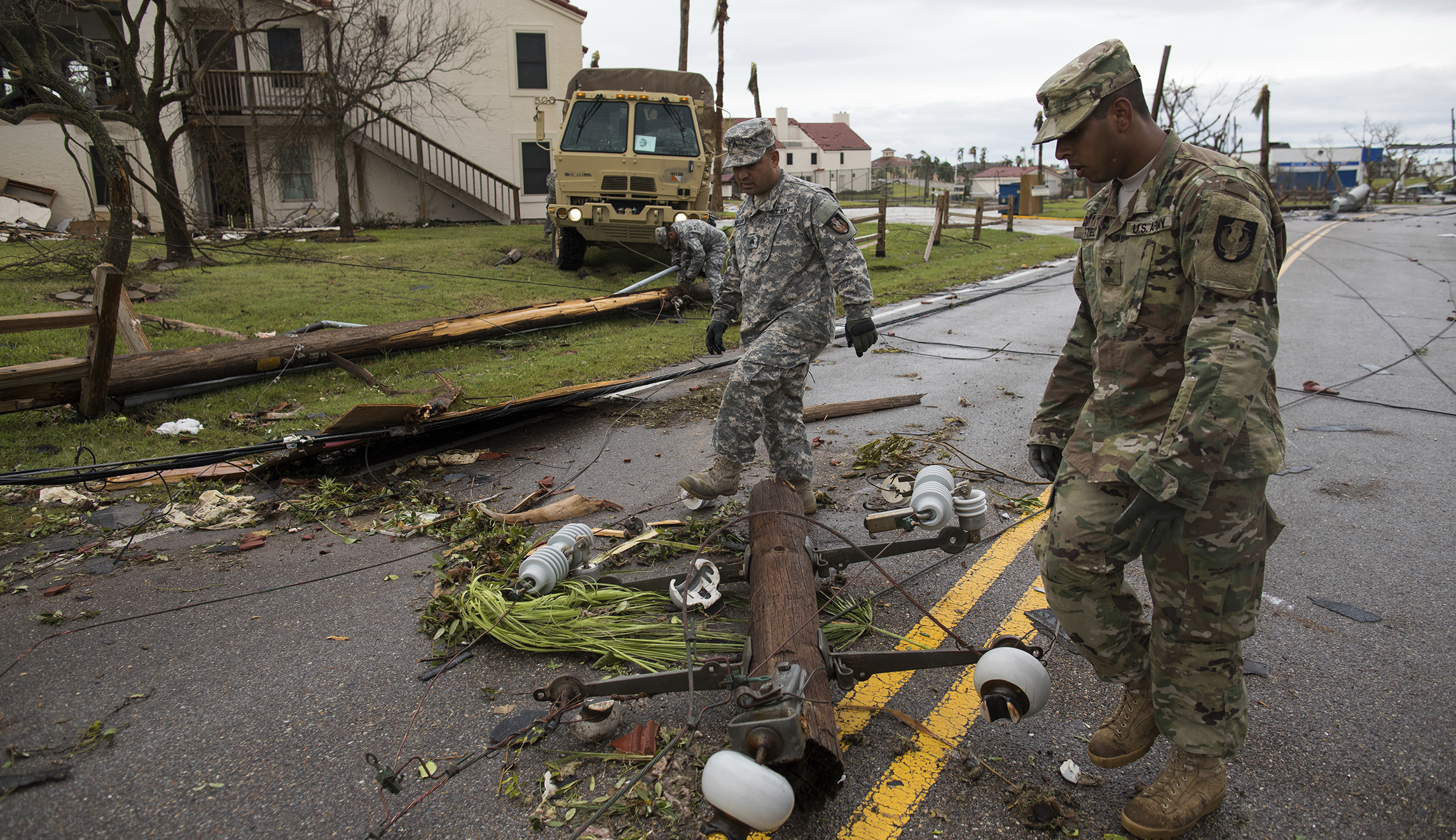 Gov. Greg Abbott activates entire Texas National Guard in response to Hurricane Harvey