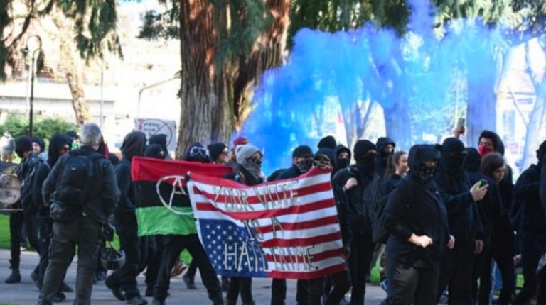 Parade organizers pulled the plug after police refused to act on the threat they had received. (Screengrab/Twitter)