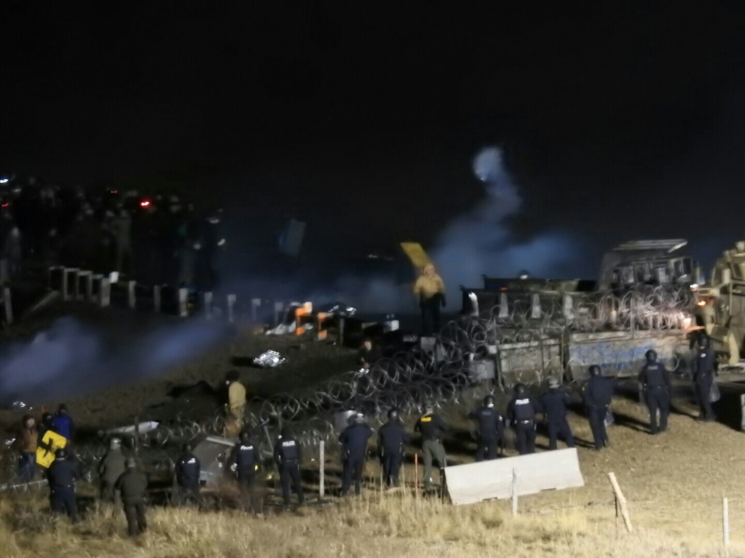 Who are the Dakota Access Pipeline protesters standing with?