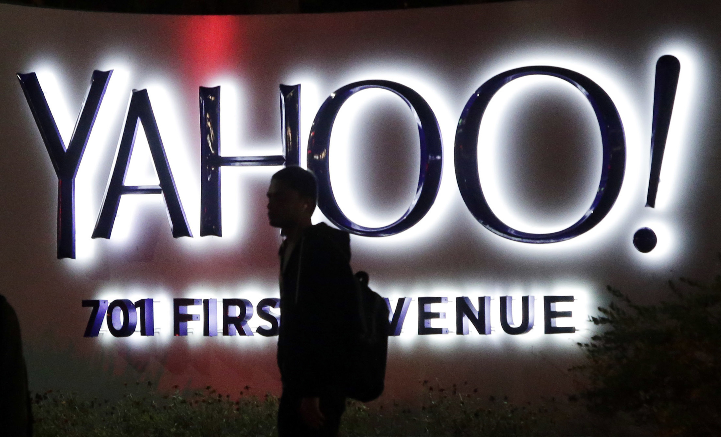 Yahoo reports losing data on 500 million accounts in 2014 hack