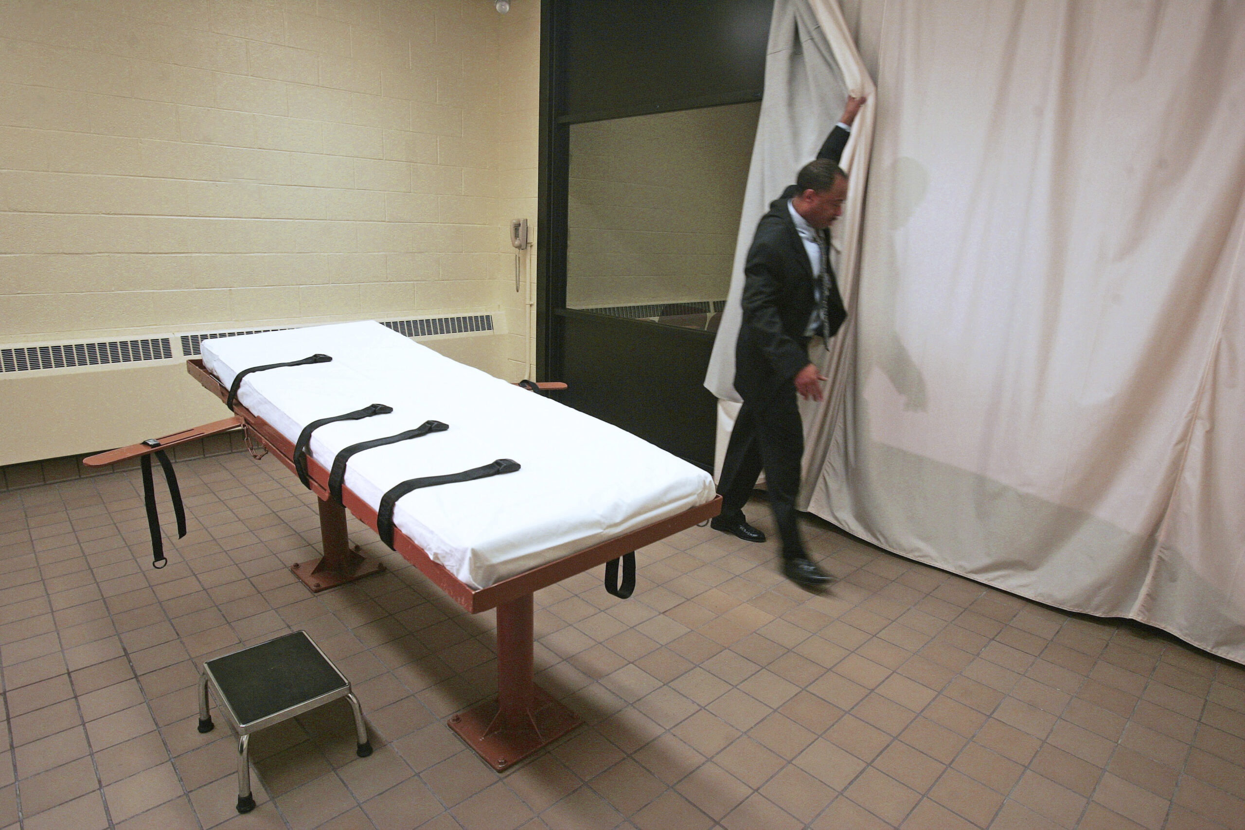 Death penalty sentences at 2nd-lowest level in 25 years: Report