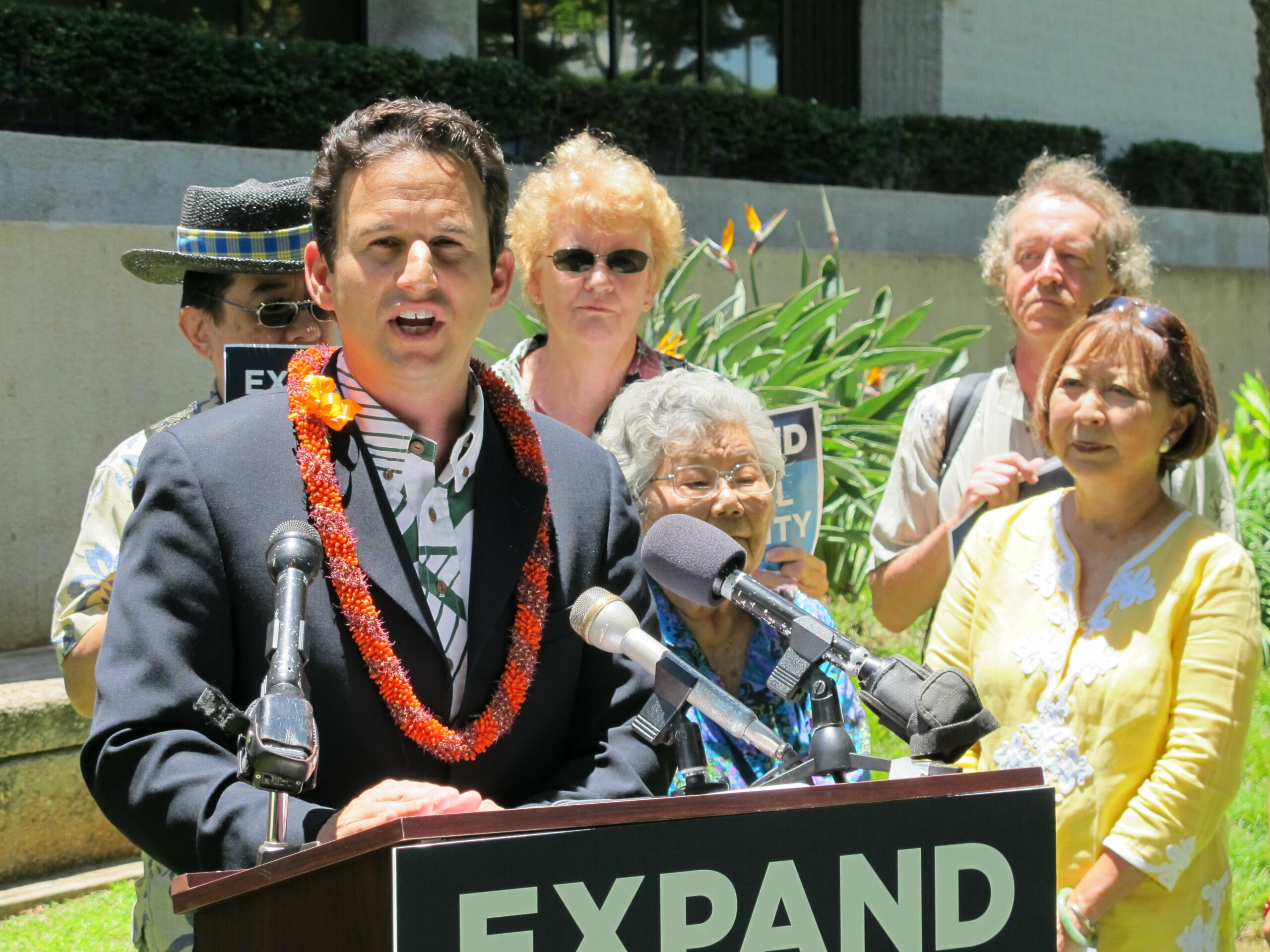 Brian Schatz promotes Social Security legislation