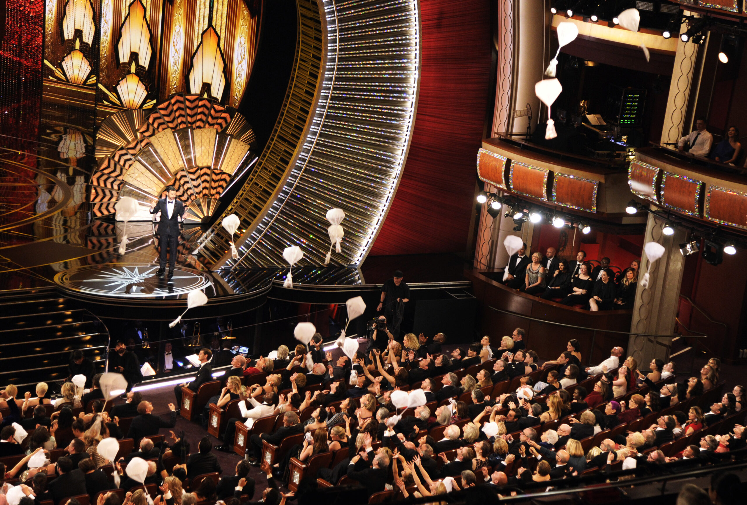 32.9 million people watched the Oscars, lowest TV audience rating since 2008