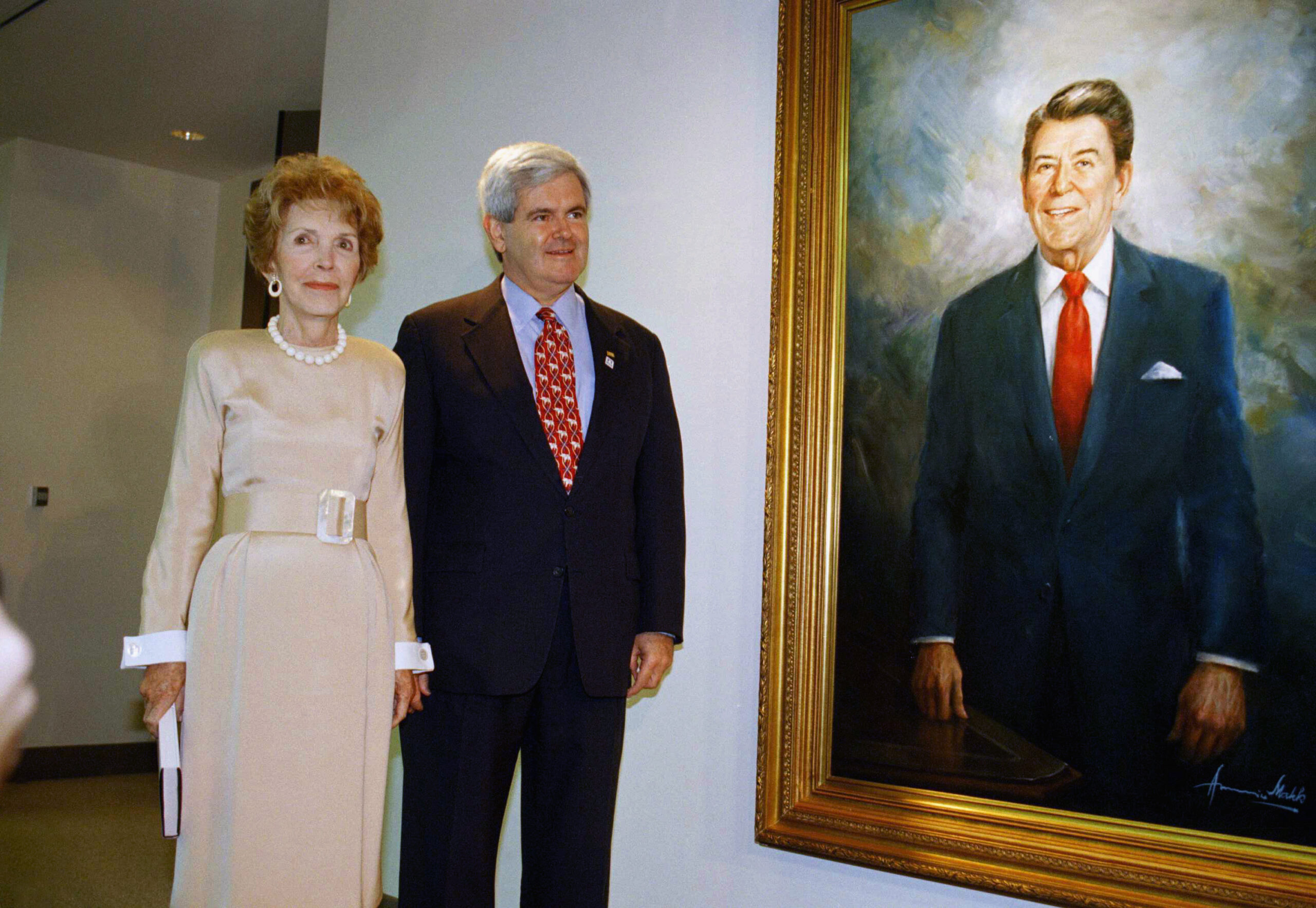 Book: Gingrich is America’s top conservative, heir to Reagan, Goldwater