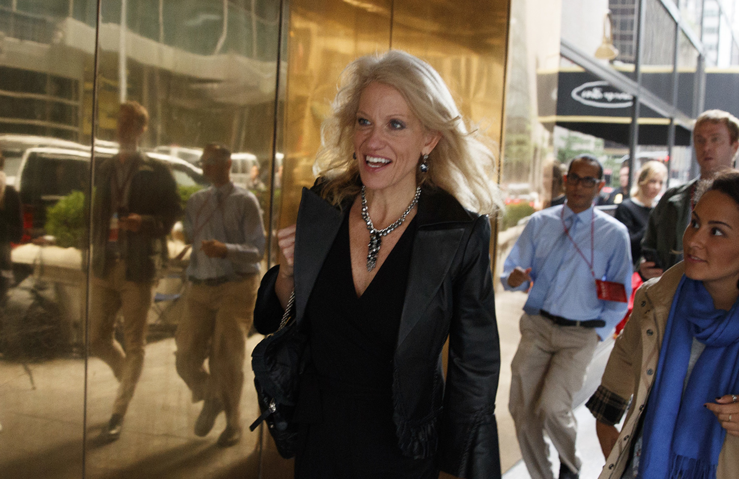 Conway hopes Trump reads out hacked Clinton emails line-by-line