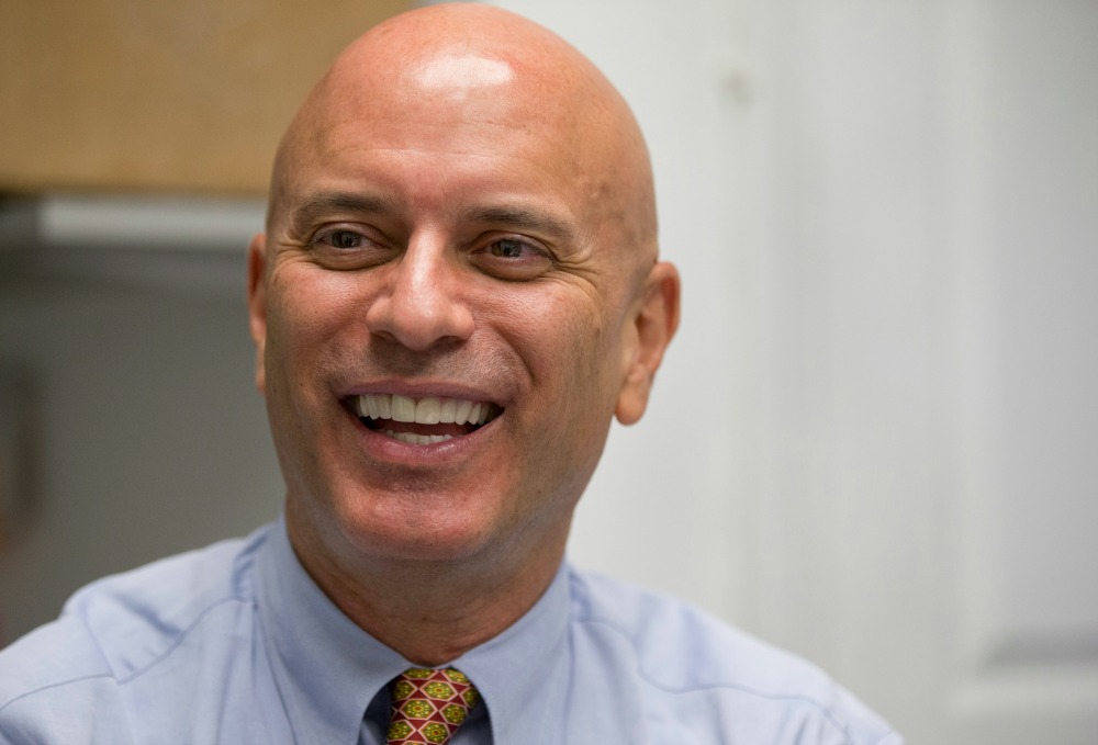 Sanders attracts big money for Wasserman Schultz’s primary challenger