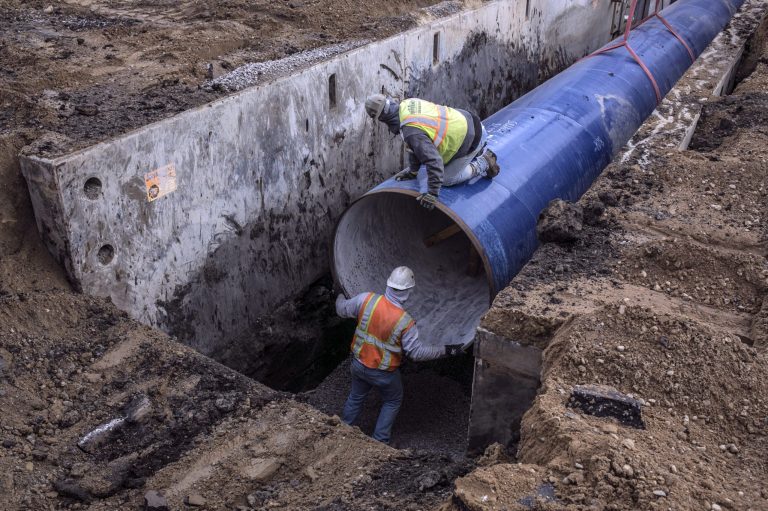 Gov. Rick Snyder makes announcement over health concerns about lead in Flint's drinking water. (Sean Proctor/The Flint Journal-MLive.com via AP)
