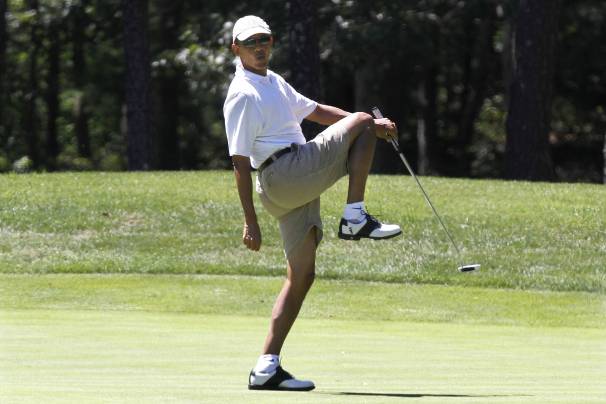 Obama trip: 39th holiday, 222nd golf outing, $843,508 airfare, 3 beers